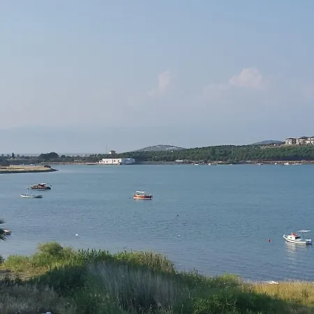 Cunda Efsane Hotell *